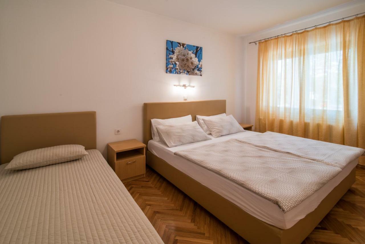 Apartments Marija & Anton マリンスカ エクステリア 写真